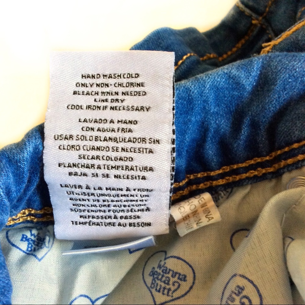 YMI Wanna Betta Butt stretchy denim shorts size 11 Juniors - Picture 11 of 11